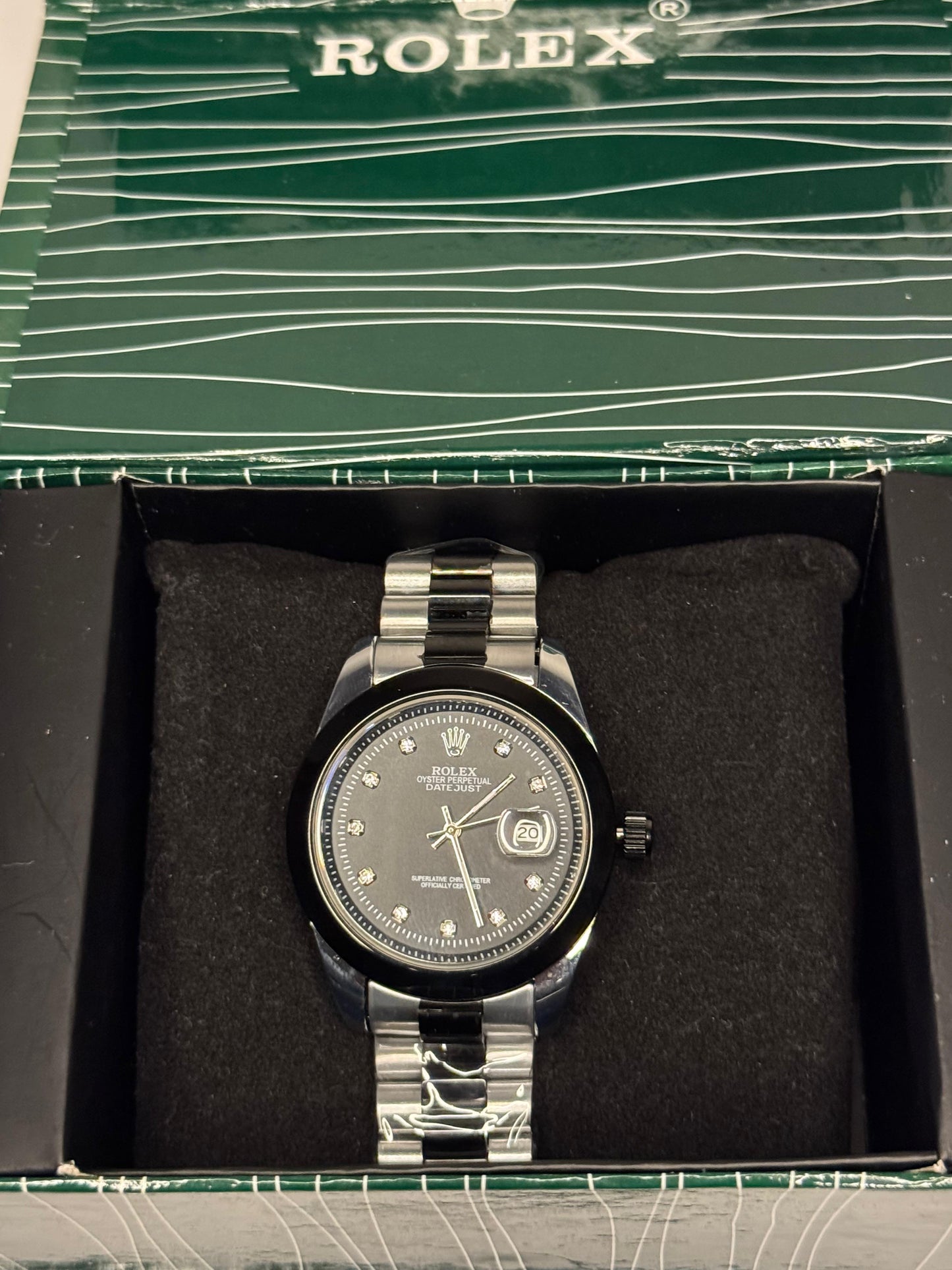 Rolex Datejust | Smooth-Bezel | Gloss Black Dial